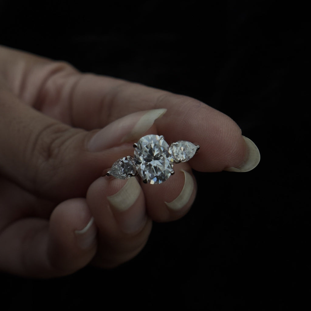 925 Silver Oval & Pear Moissanite Diamond Ring