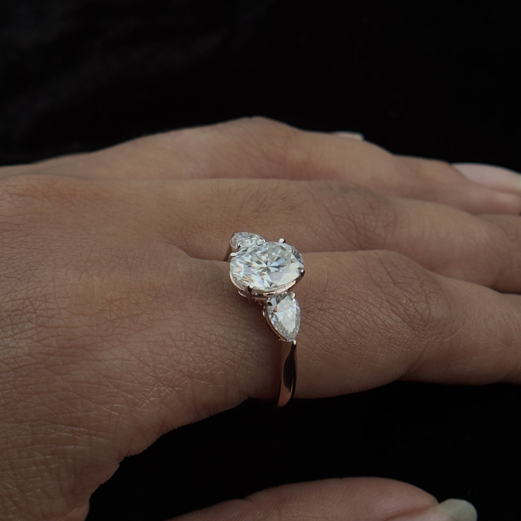 925 Silver Oval & Pear Moissanite Diamond Ring