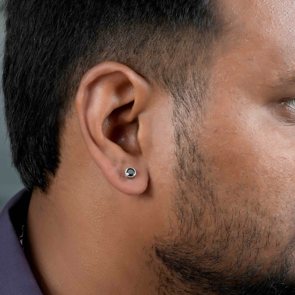 BLACK M BAZEL 0.50CT (5MM)