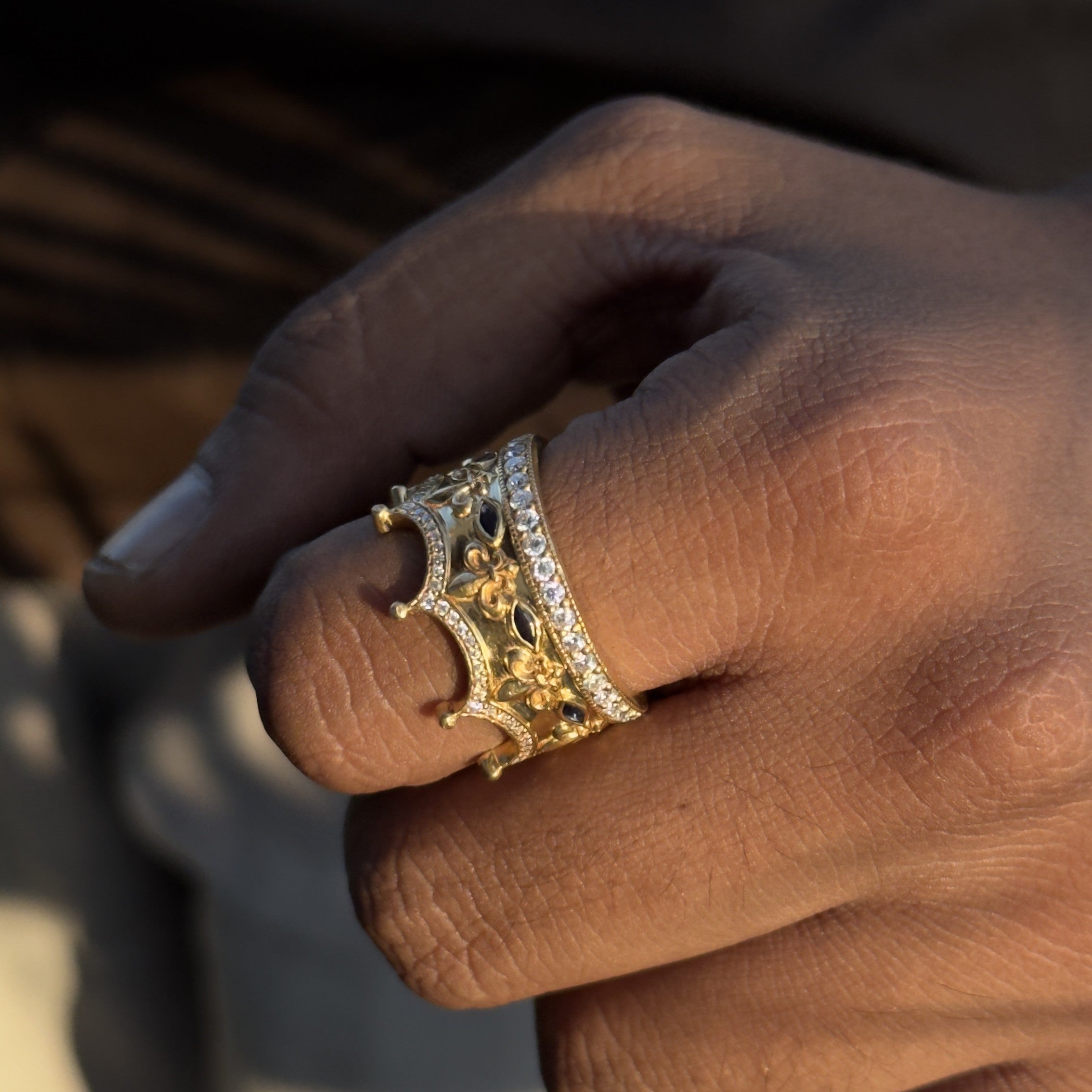 Royal Crown Ring with – Regal Elegance for Everyday Kings