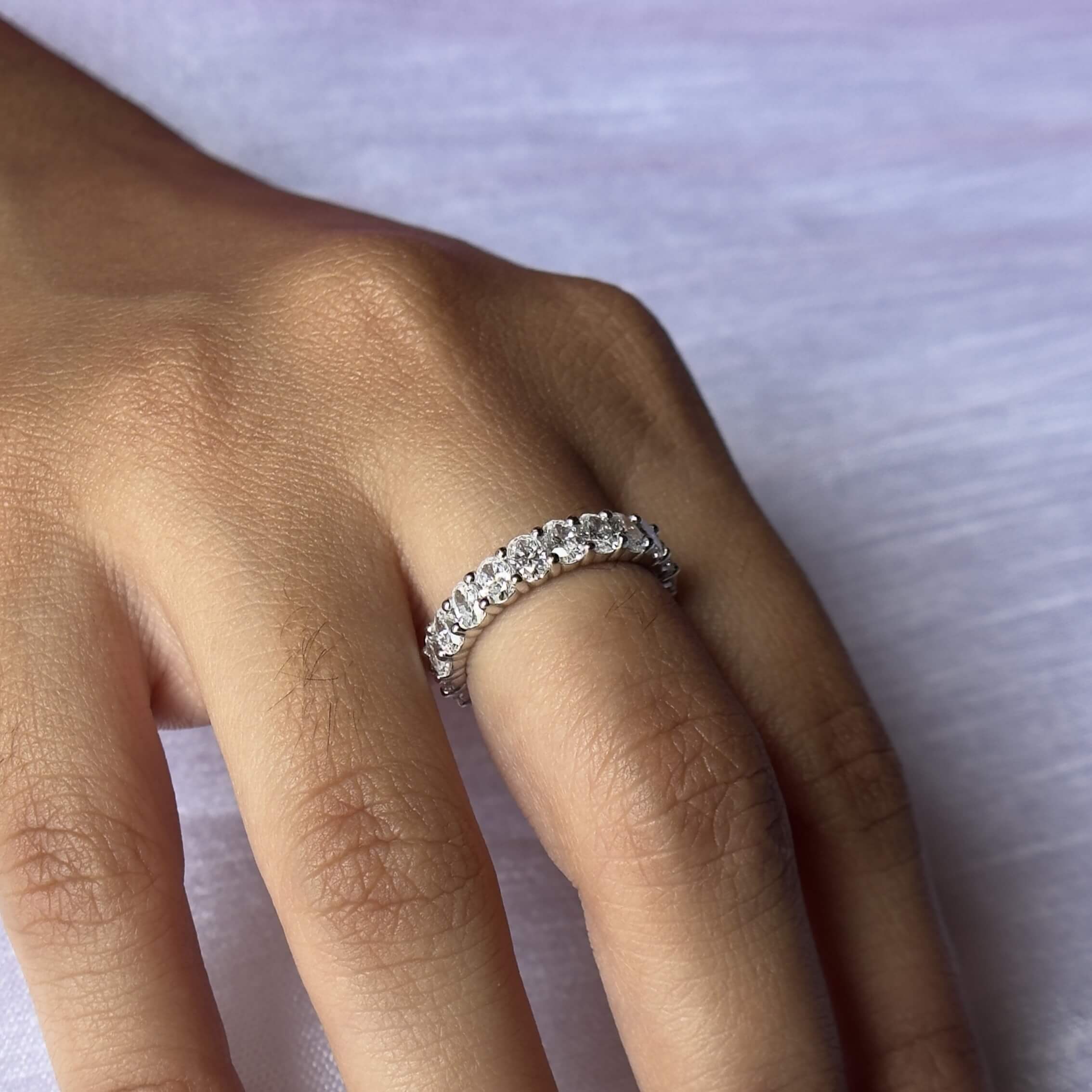 925 Sterling Silver Moissanite Diamond Oval Ring