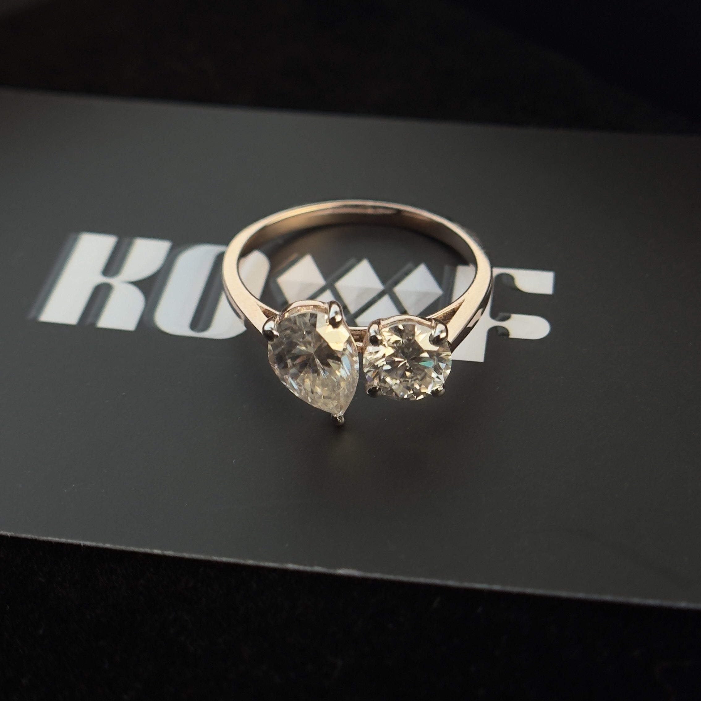 925 Silver Dual-Stone Moissanite Ring – Pear & Round Cut