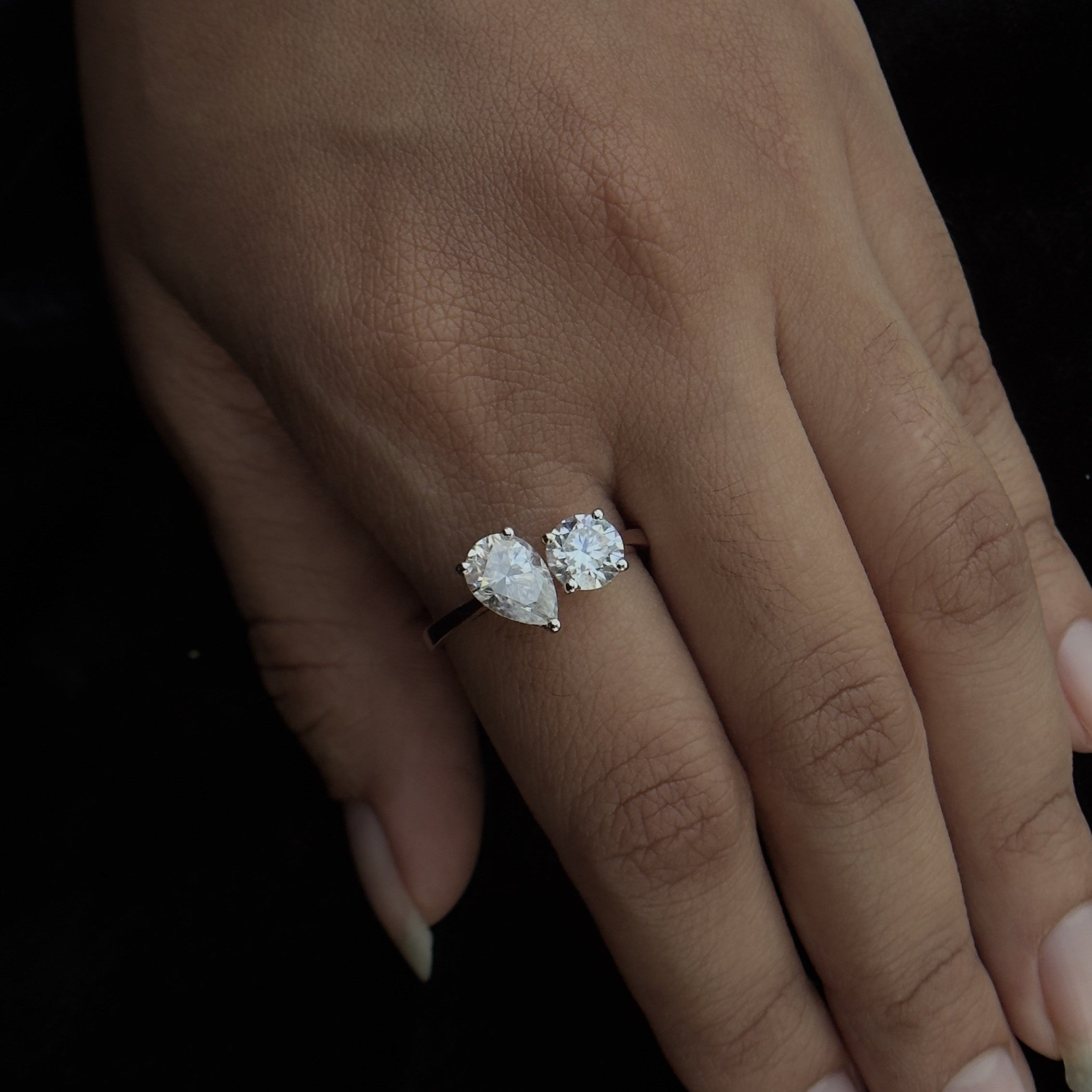 925 Silver Dual-Stone Moissanite Ring – Pear & Round Cut