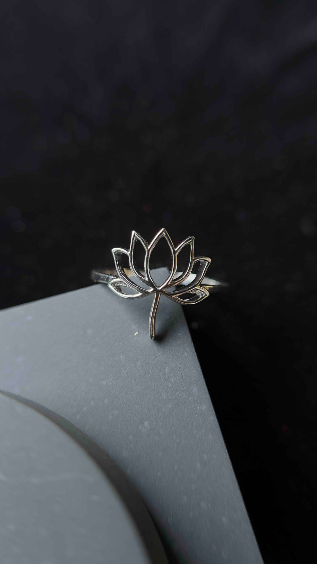 Lotus Ring