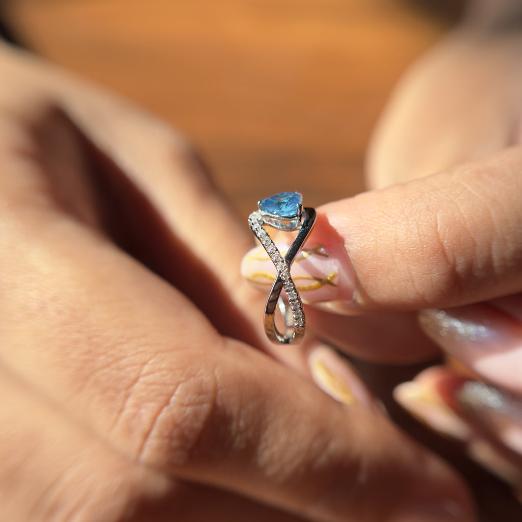 925 Sterling Silver Blue Heart Moissanite Diamond Ring