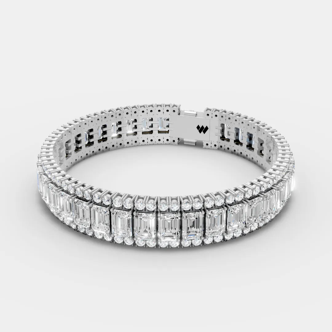 925 Sterling Silver Emerald With Round Moissanite Diamond