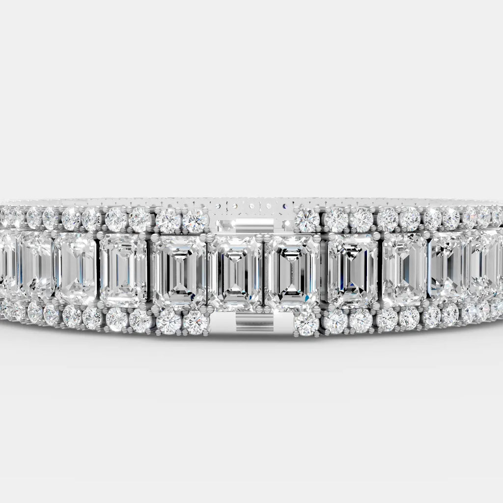 925 Sterling Silver Emerald With Round Moissanite Diamond