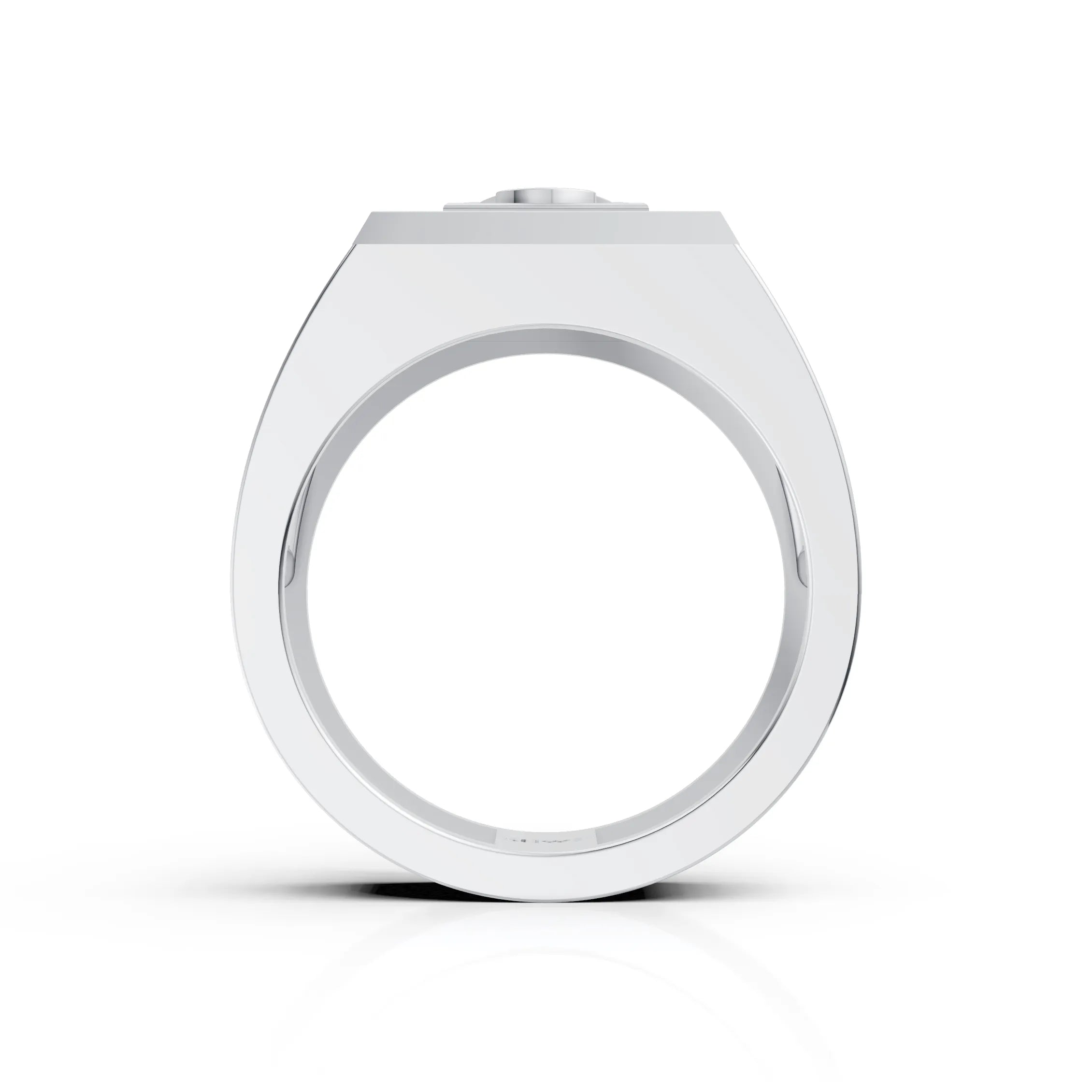 Crown Design Square Ring – Royal Style with a Modern Edge