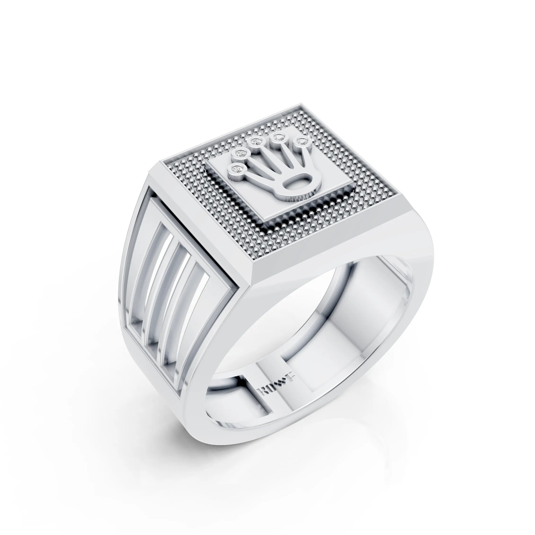 Crown Design Square Ring – Royal Style with a Modern Edge
