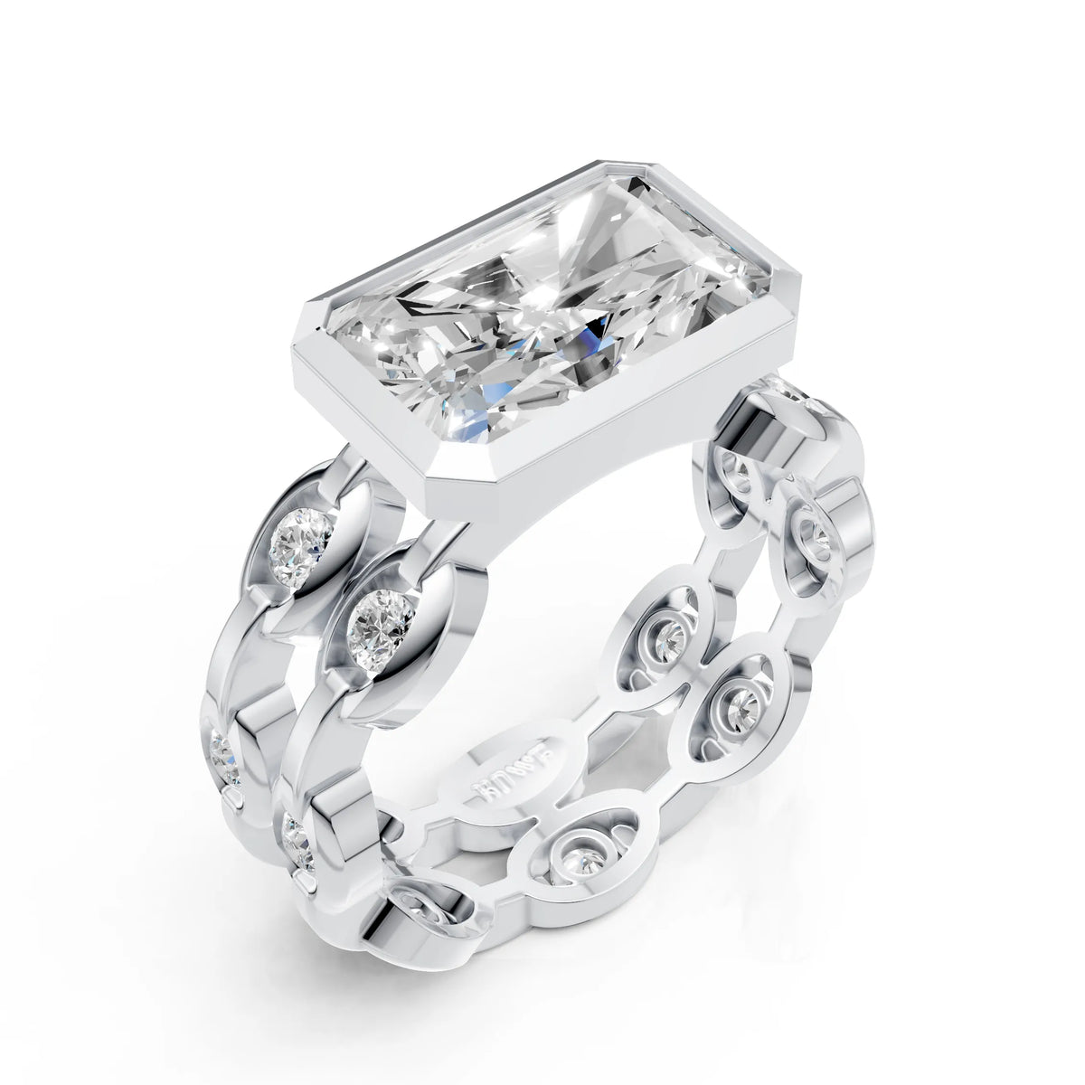 Imperial Emerald Link Ring