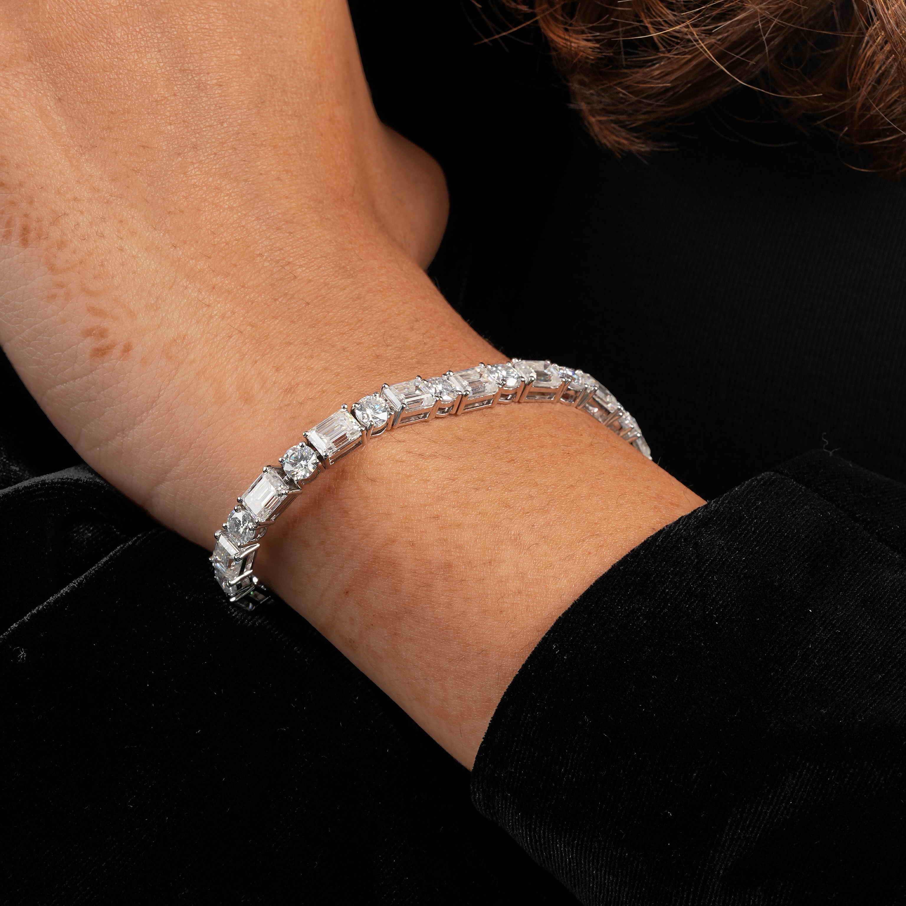 Round & Emerald Shaped Tennis Bracelet