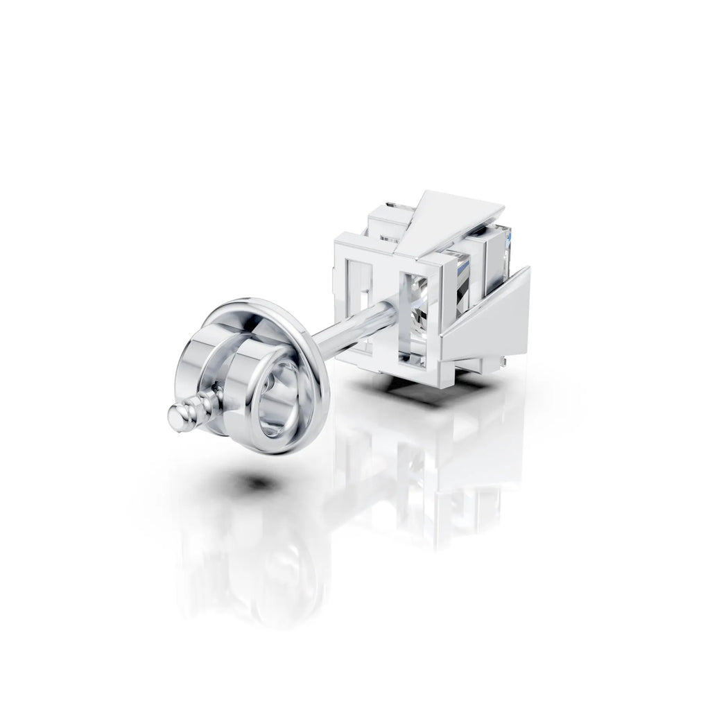 Princess Cut Triangle Claw Diamond Stud (1 PC)