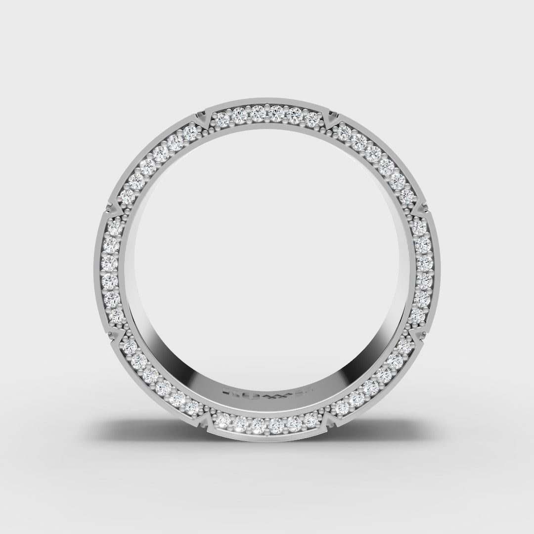 925 Sterling Silver Luxury Band With Side Moissanite Diamond Ring