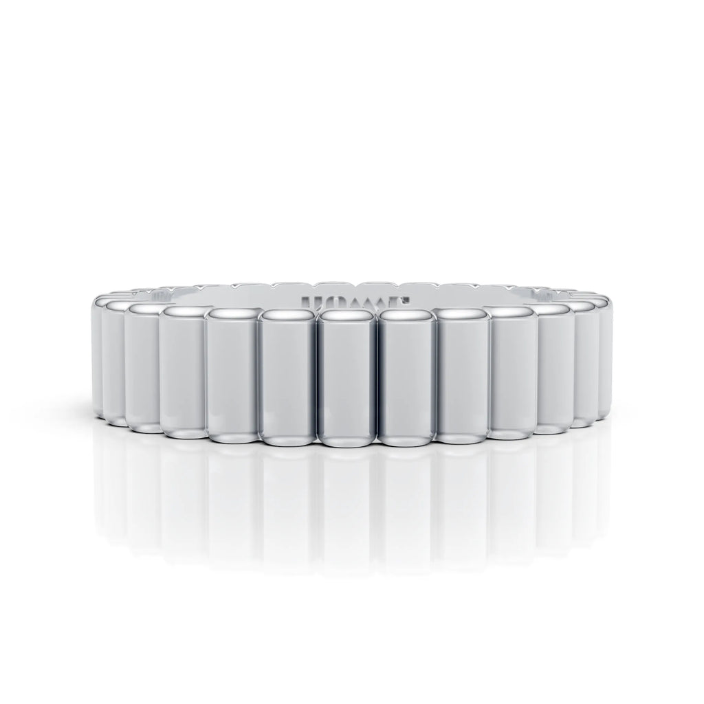 Luxury Ribbed Eternity Band