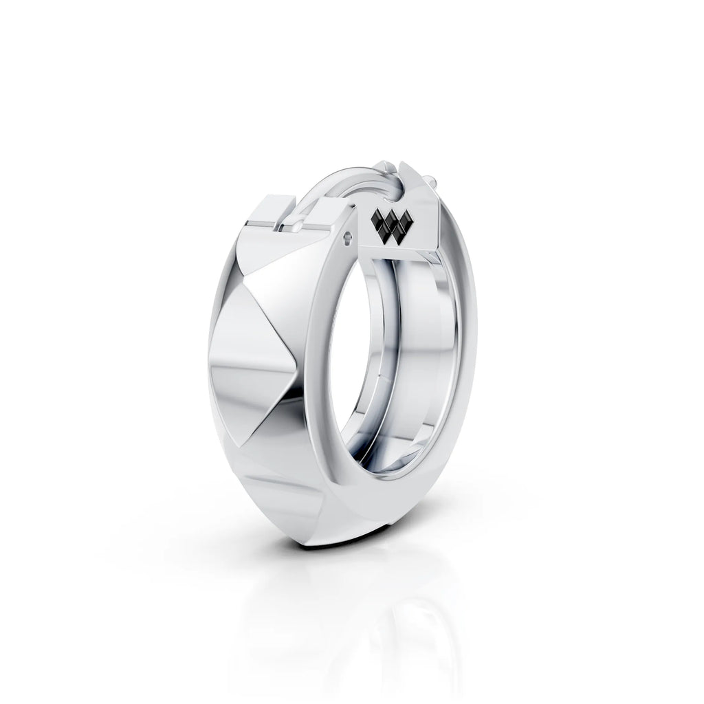 Facet Edge Hoop