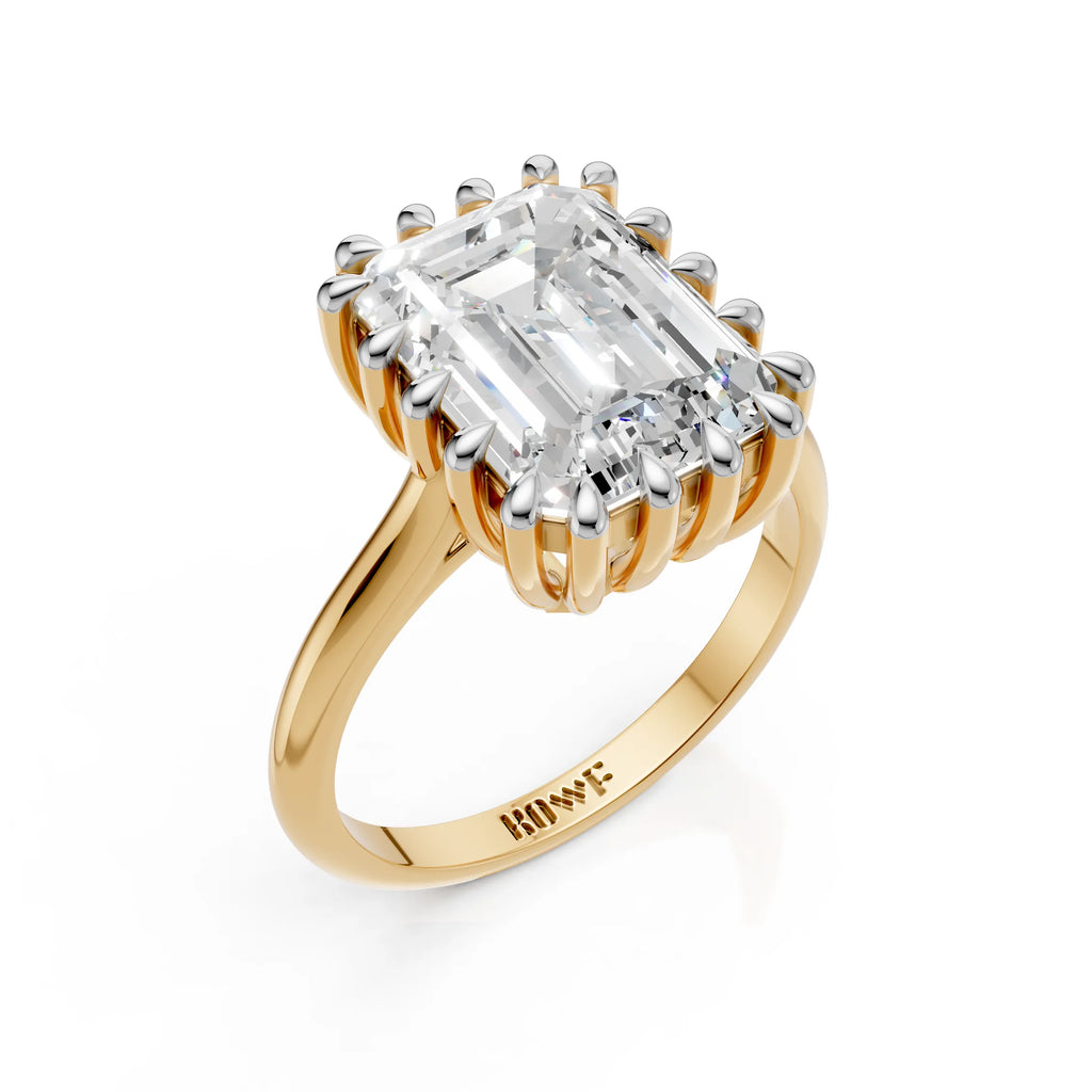 Crown Setting Emerald Solitaire Ring